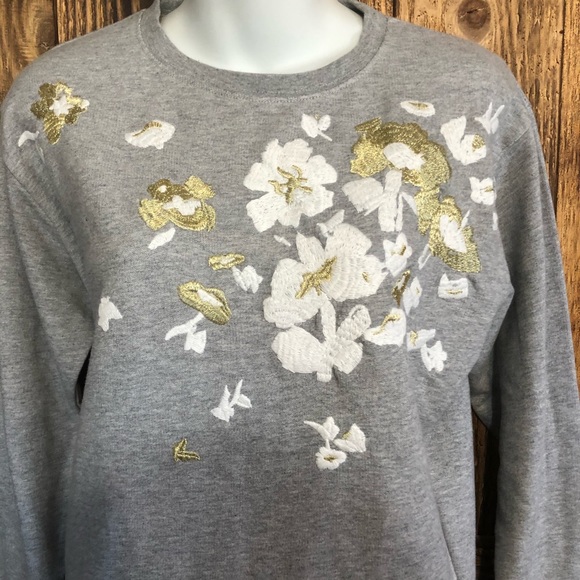 J.Crew NWT Grey Floral Embroidered Sweatshirt - XS - Picture 3 of 7